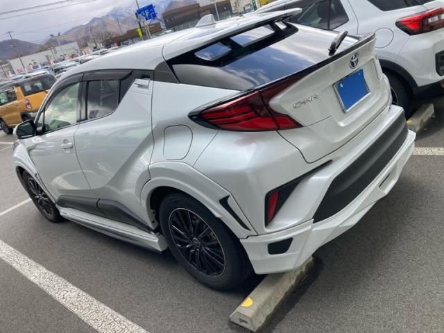 TOYOTA C-HR 2022 Image 31