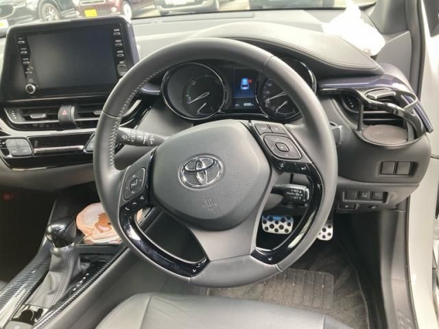 TOYOTA C-HR 2022 Image 31