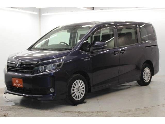 TOYOTA VOXY HYBRID 2014 Image 31