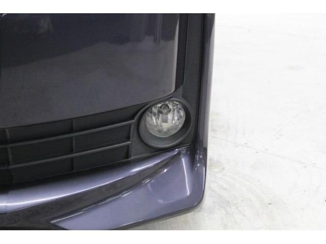 TOYOTA VOXY HYBRID 2014 Image 31