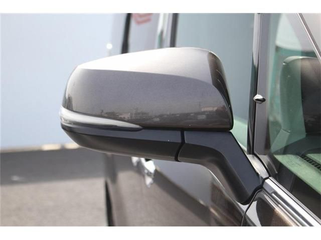 TOYOTA VELLFIRE  HYBRID 4WD 2018 Image 31