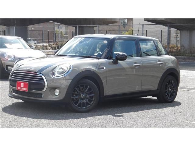 BMW MINI COOPER 5DOOR 2018 Image 31