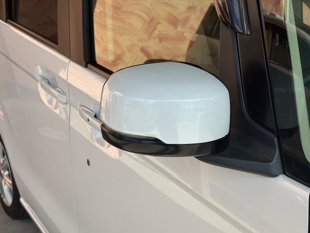 HONDA N BOX 2020 Image 31