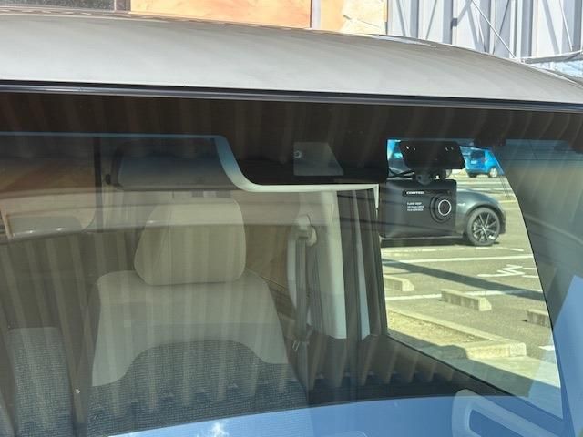 HONDA N BOX 2020 Image 31