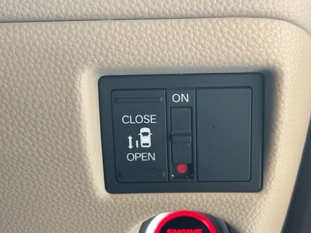 HONDA N BOX 2020 Image 31