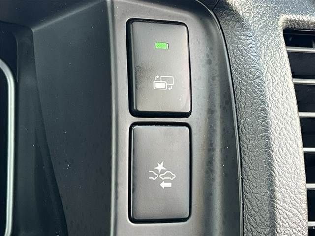 TOYOTA HIACE COMMUTER 2023 Image 31