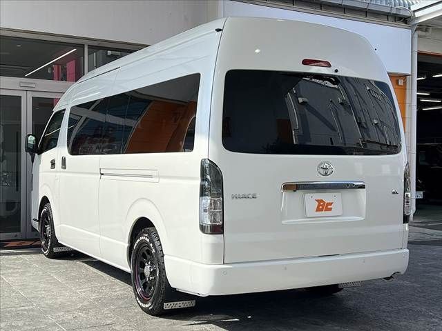 TOYOTA HIACE COMMUTER 2023 Image 31