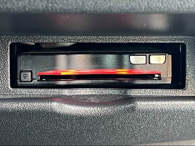 TOYOTA HIACE COMMUTER 2023 Image 31