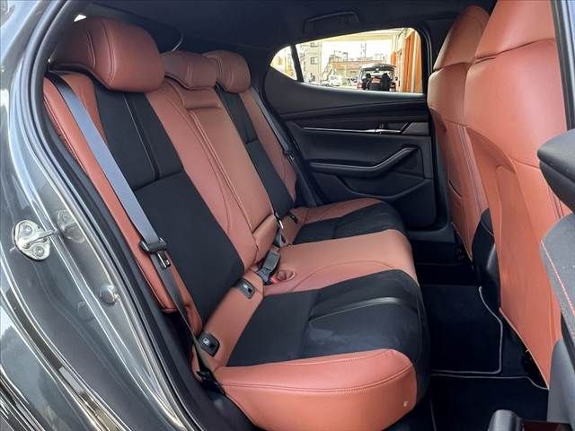 MAZDA 3 FASTBACK 2024 Image 31