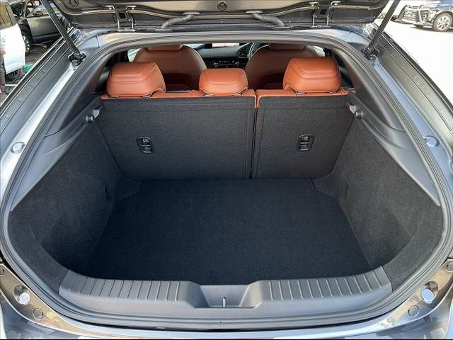 MAZDA 3 FASTBACK 2024 Image 31