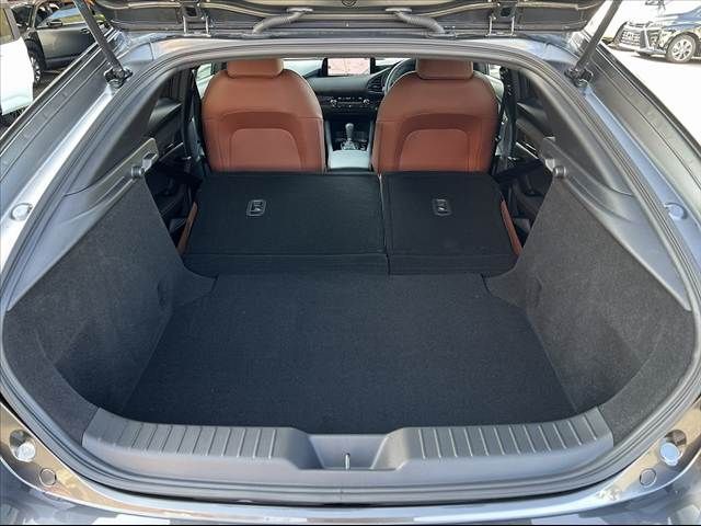 MAZDA 3 FASTBACK 2024 Image 31