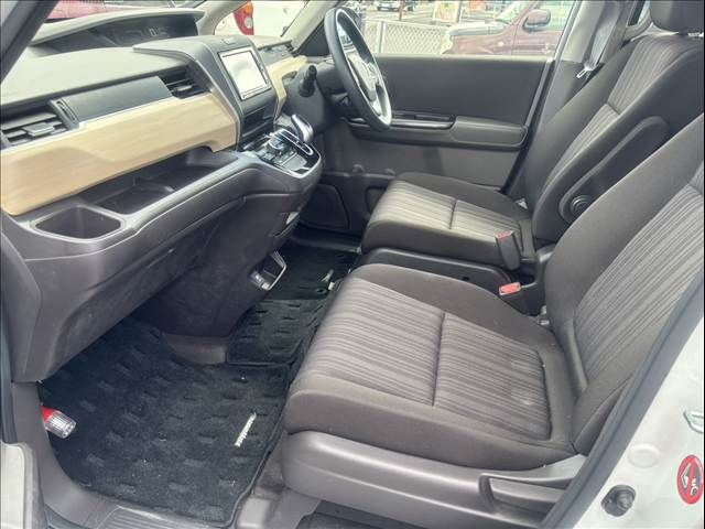 HONDA FREED HYBRID 2019 Image 31