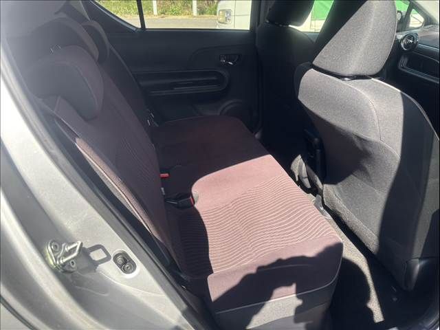 TOYOTA AQUA 2015 Image 31