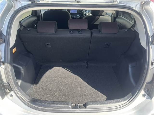 TOYOTA AQUA 2015 Image 31