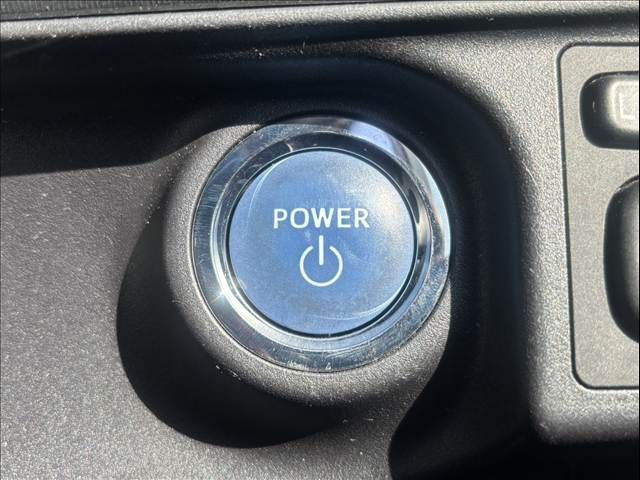 TOYOTA AQUA 2015 Image 31