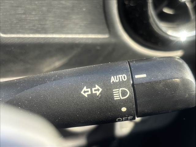 TOYOTA AQUA 2015 Image 31