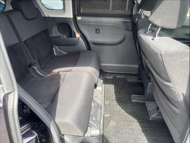 DAIHATSU TANTO CUSTOM 2014 Image 31