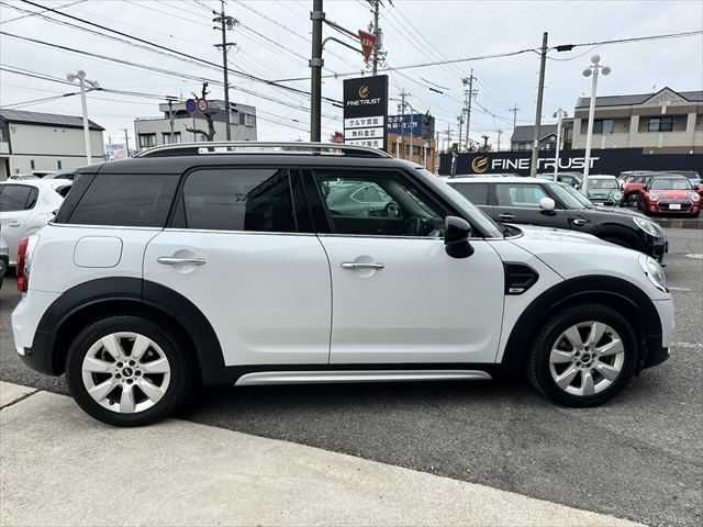 BMW MINI COOPER D CR 2018 Image 31