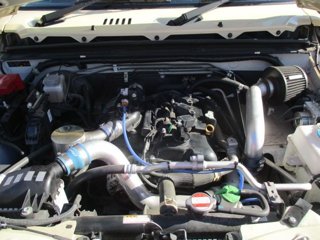 SUZUKI JIMNY 4WD 2018 Image 31