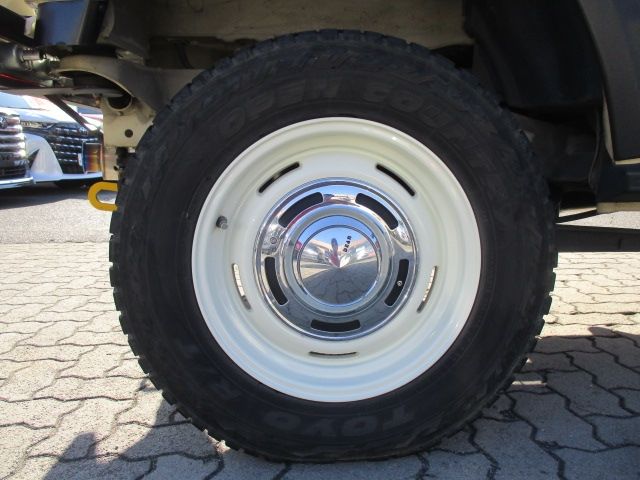 SUZUKI JIMNY 4WD 2018 Image 31