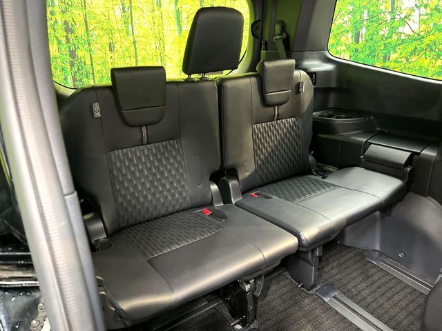 TOYOTA NOAH HYBRID 2023 Image 31