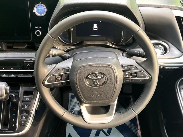 TOYOTA NOAH HYBRID 2023 Image 31