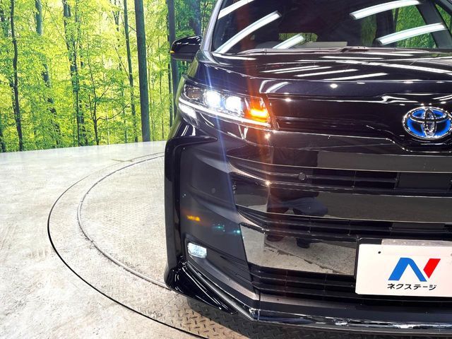 TOYOTA NOAH HYBRID 2023 Image 31