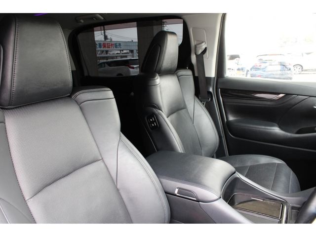 TOYOTA ALPHARD 2019 Image 31