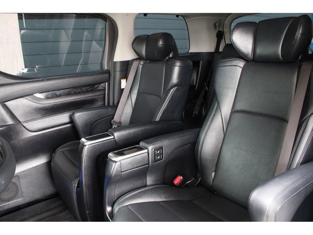 TOYOTA ALPHARD 2019 Image 31