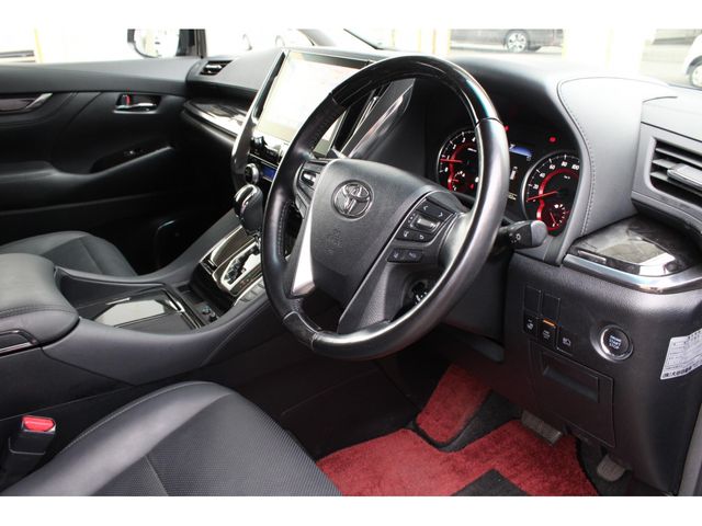 TOYOTA ALPHARD 2021 Image 31
