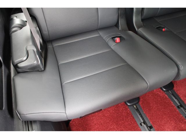 TOYOTA ALPHARD 2021 Image 31