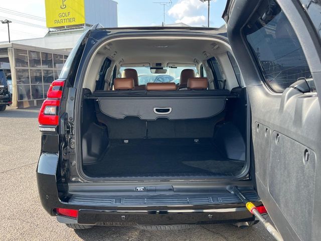 TOYOTA LANDCRUISER PRADO 2021 Image 31