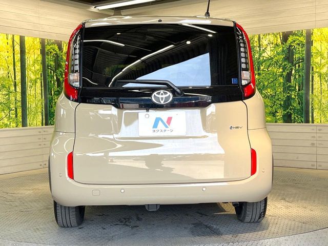 TOYOTA SIENTA HYBRID 2025 Image 31