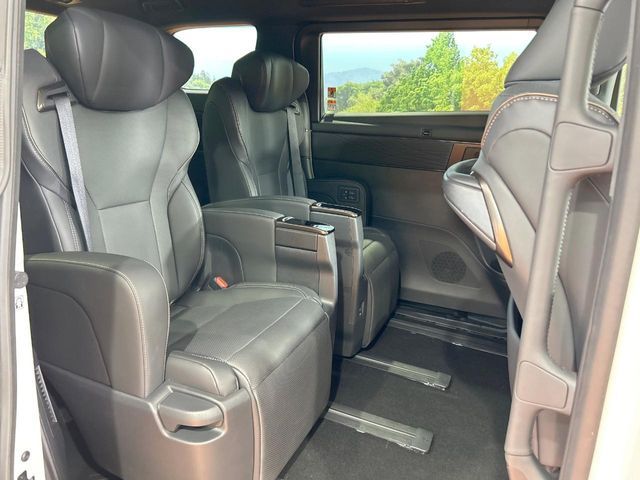 TOYOTA ALPHARD 2024 Image 31