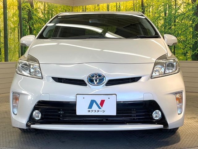 TOYOTA PRIUS 2013 Image 31