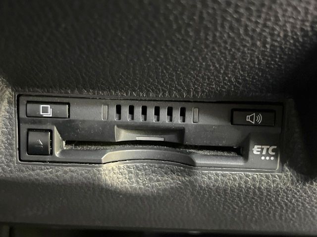 TOYOTA YARIS 2023 Image 31