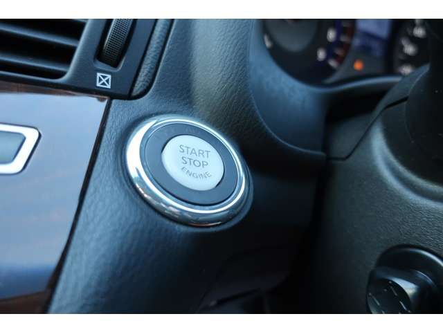 NISSAN FUGA 2015 Image 31