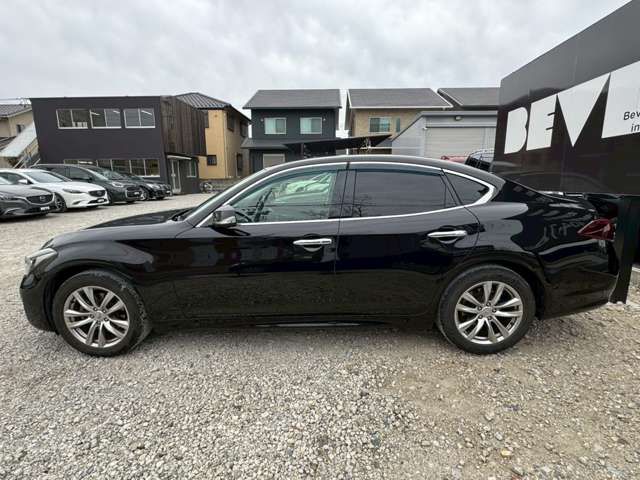 NISSAN FUGA 2015 Image 31