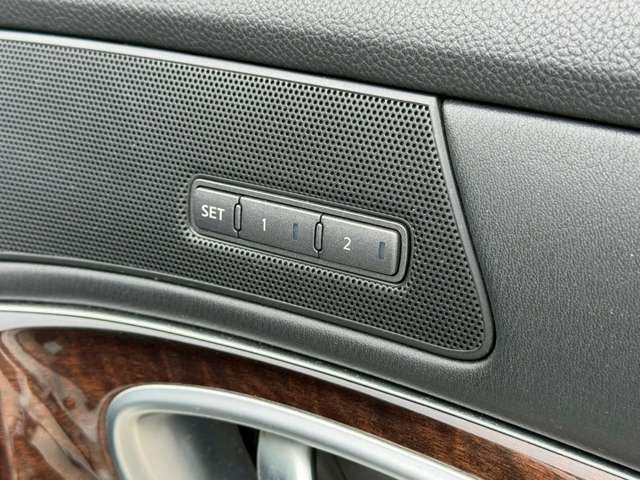 NISSAN FUGA 2010 Image 31