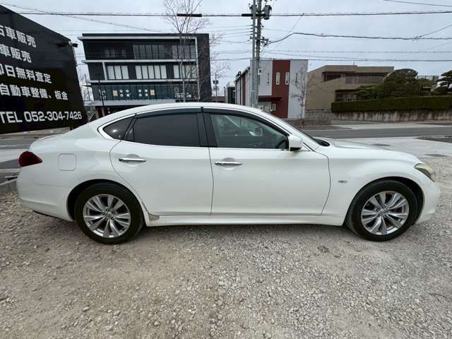 NISSAN FUGA 2010 Image 31