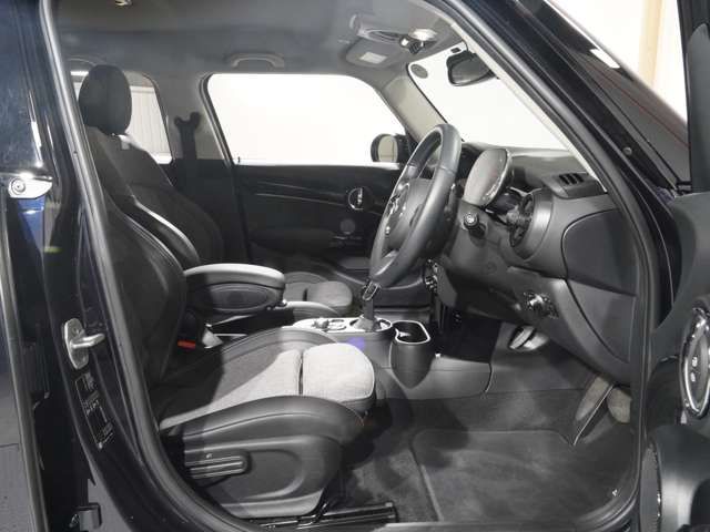 BMW MINI COOPER D 5DOOR 2021 Image 31