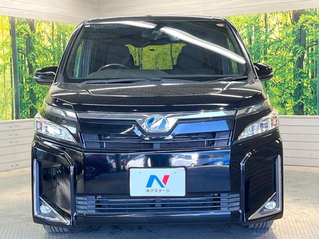 TOYOTA VOXY HYBRID 2018 Image 31