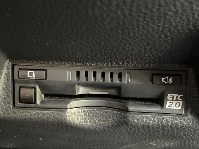 TOYOTA YARIS CROSS HYBRID 2023 Image 31