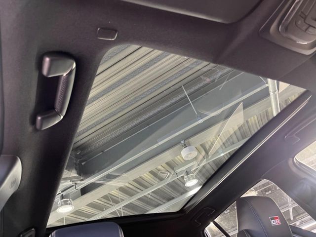 TOYOTA COROLLA CROSS HYBRID 2025 Image 31