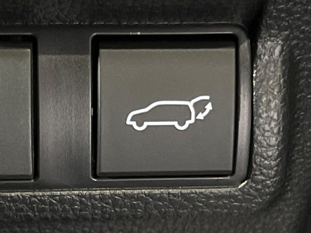 TOYOTA COROLLA CROSS HYBRID 2025 Image 31