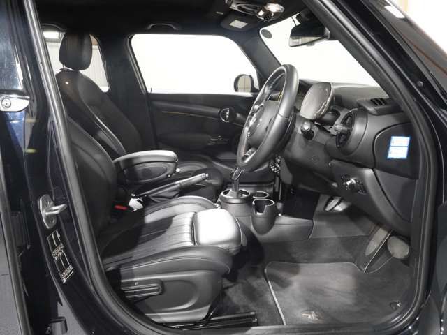 BMW MINI COOPER S 5DOOR 2021 Image 31