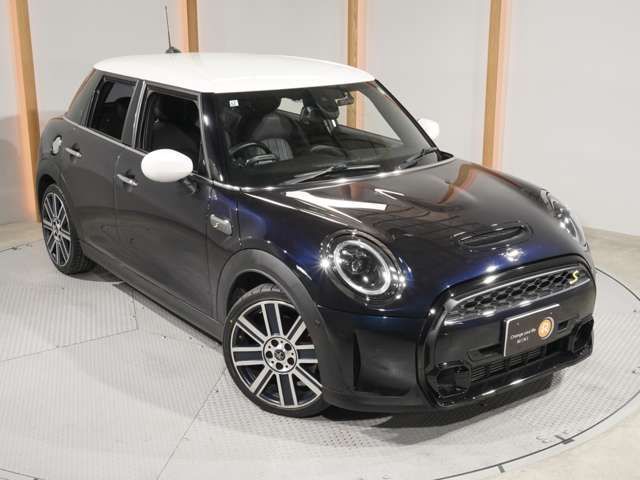 BMW MINI COOPER S 5DOOR 2021 Image 31