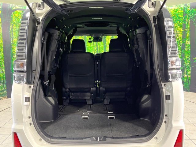 TOYOTA VOXY HYBRID 2020 Image 31