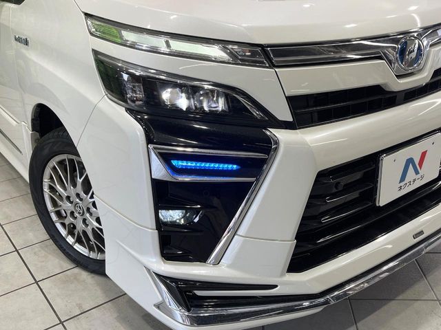 TOYOTA VOXY HYBRID 2020 Image 31