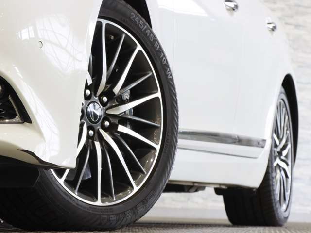 TOYOTA LEXUS LS600H 2013 Image 31